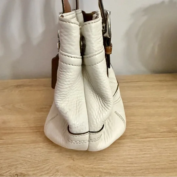 Vintage Y2K Coach Soho Pebbled Leather Small Hand Bag Cream Brown Purse F12302 - Picture 11 of 16